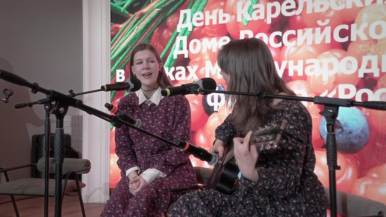 Видео